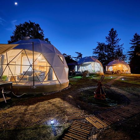 Glamping Slapy Hotel Buitenkant foto