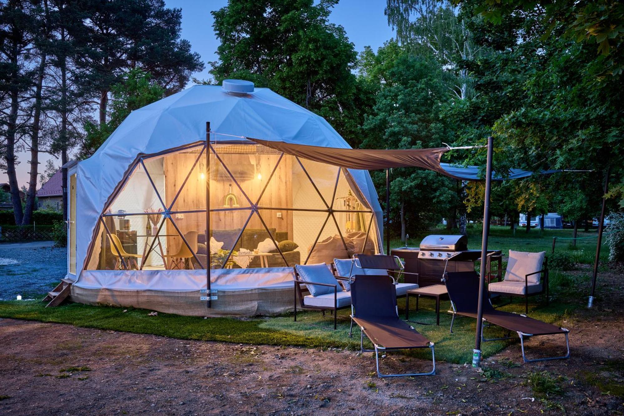 Glamping Slapy Hotel Buitenkant foto