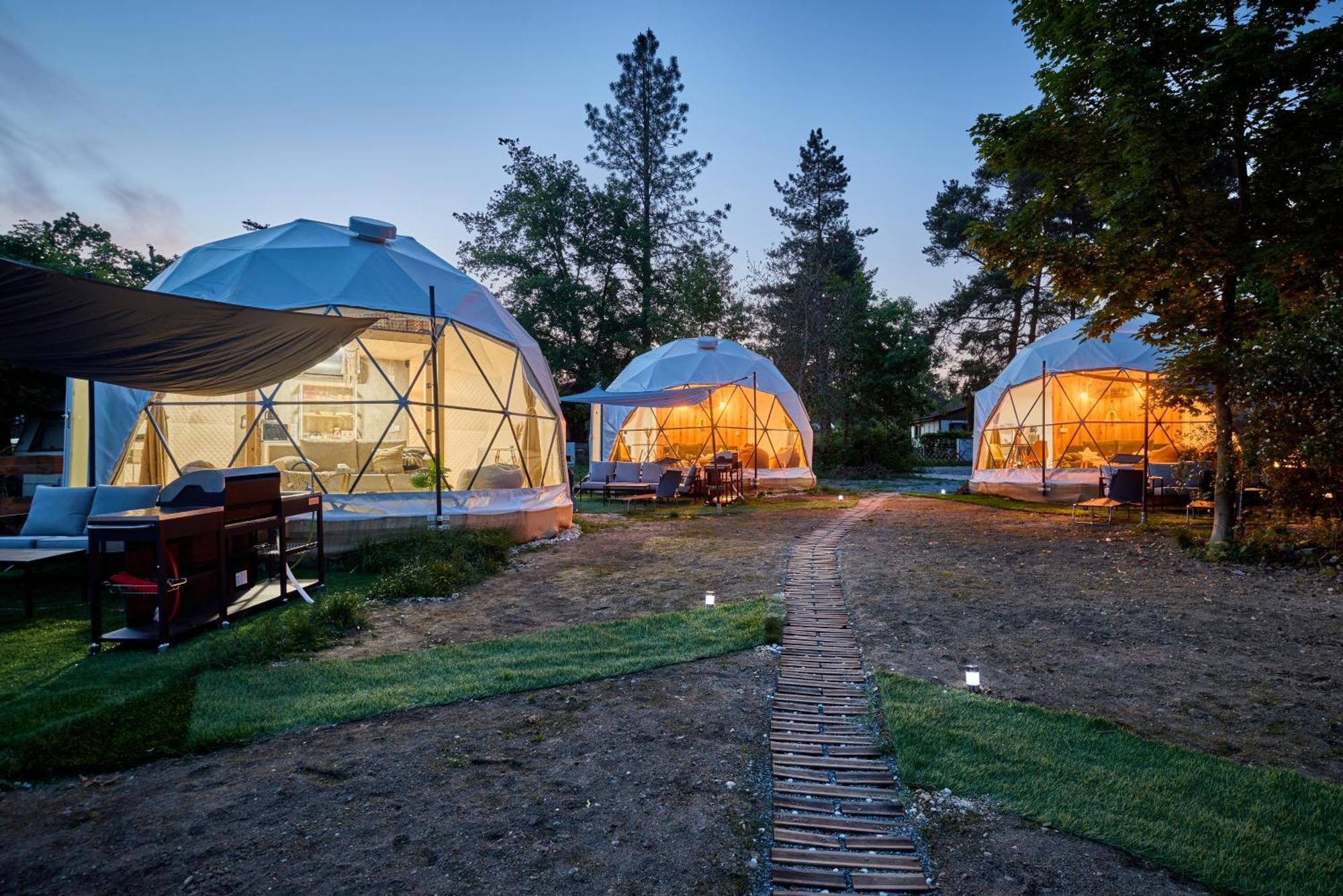 Glamping Slapy Hotel Buitenkant foto