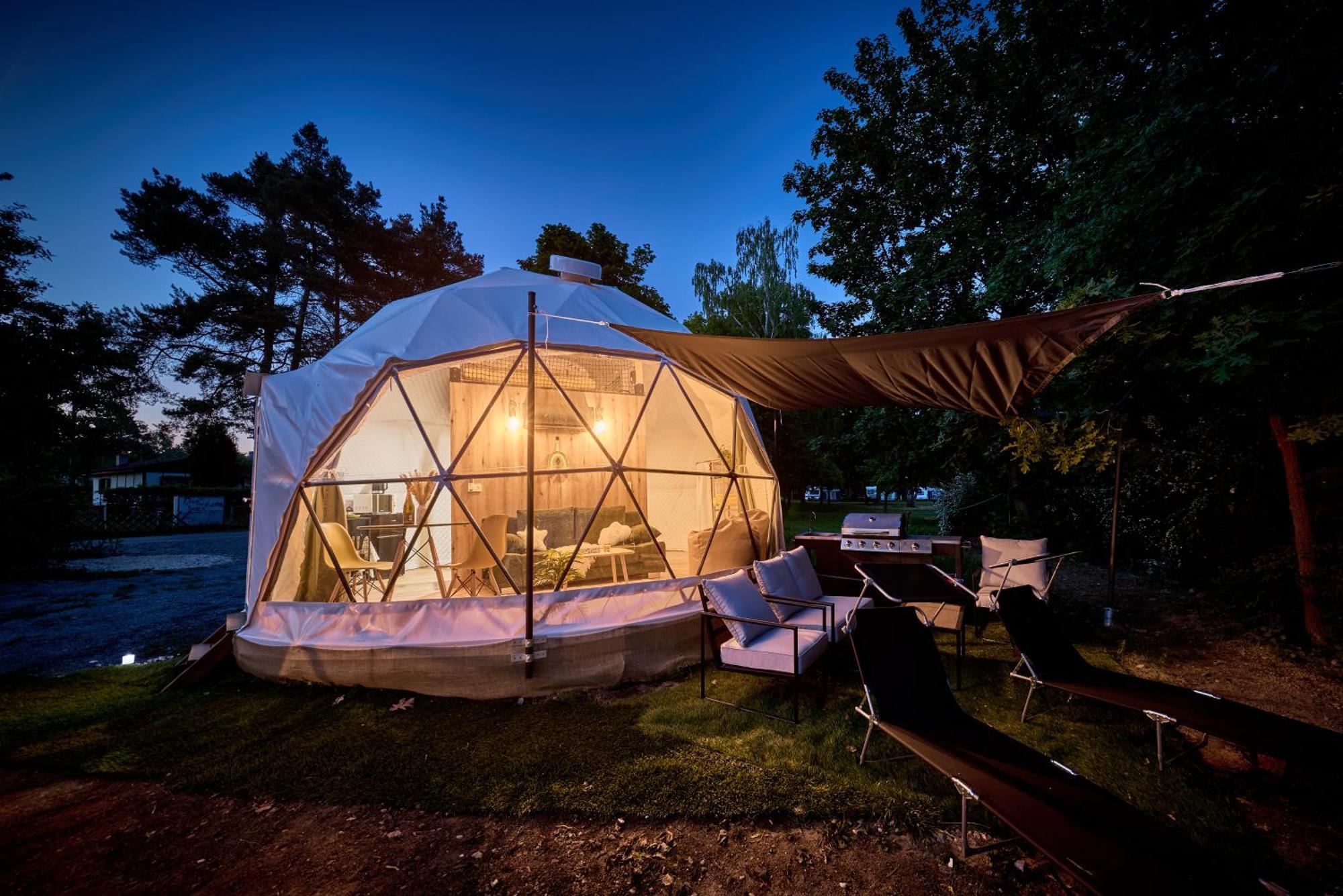 Glamping Slapy Hotel Buitenkant foto