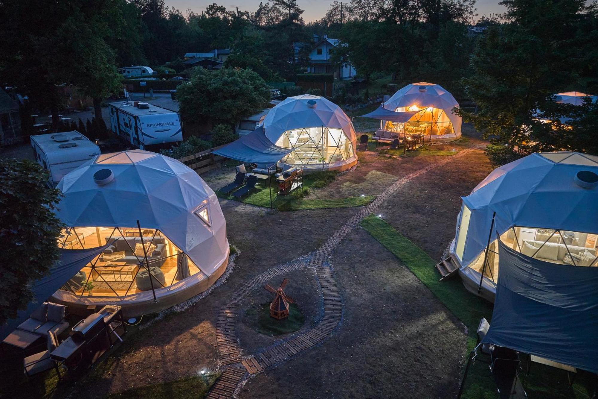 Glamping Slapy Hotel Buitenkant foto