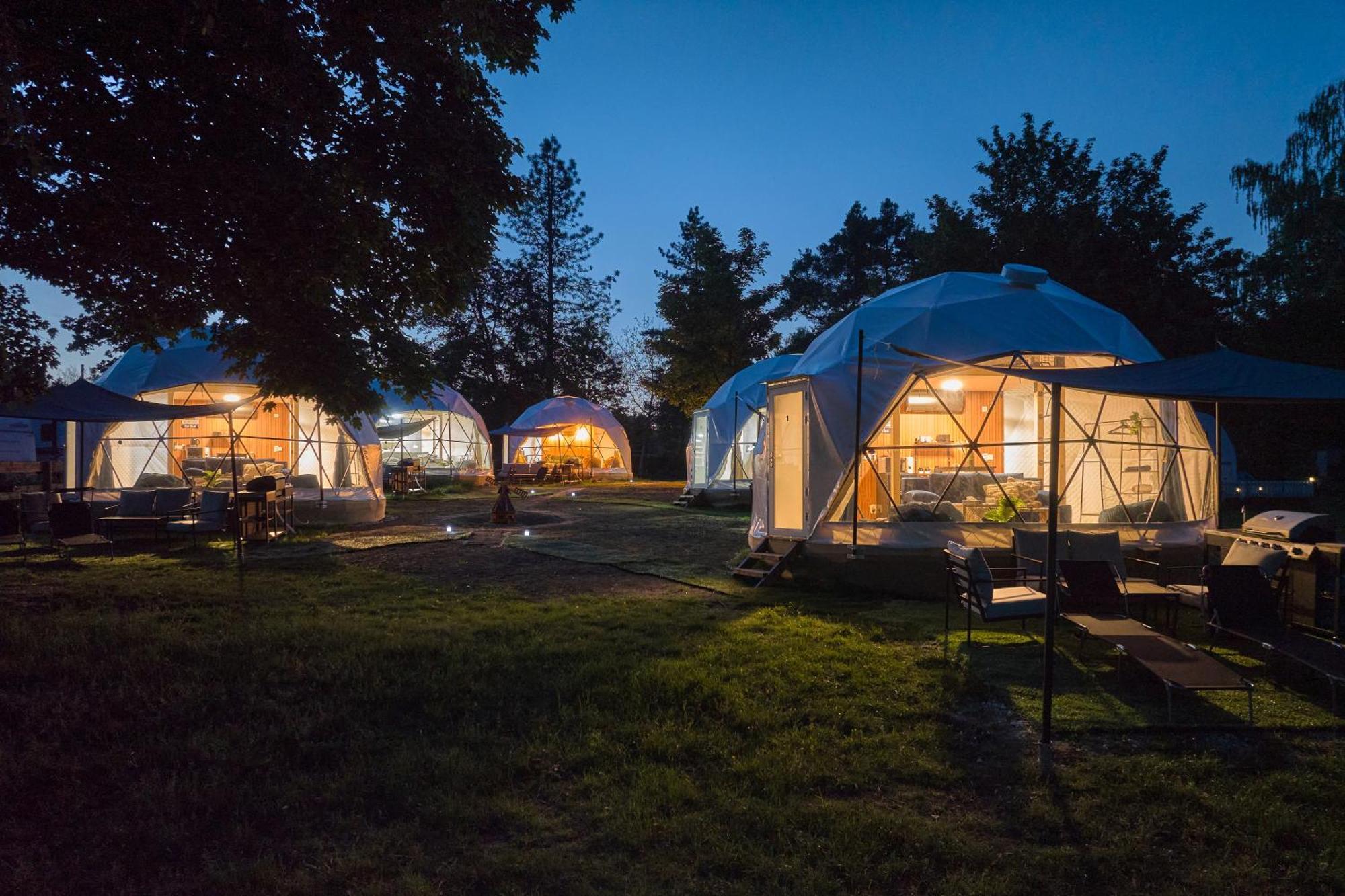 Glamping Slapy Hotel Buitenkant foto