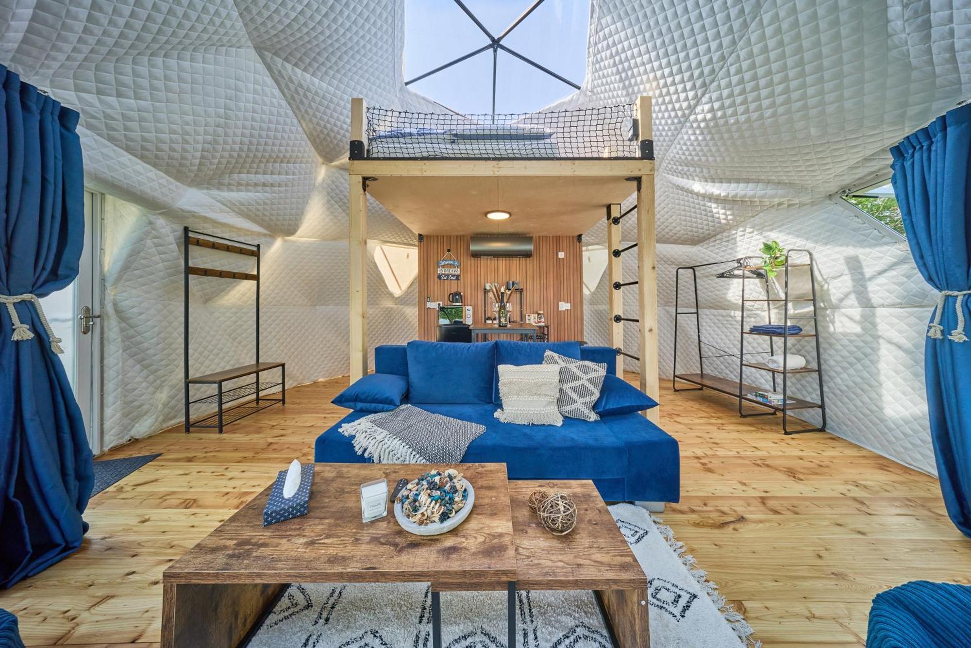 Glamping Slapy Hotel Buitenkant foto